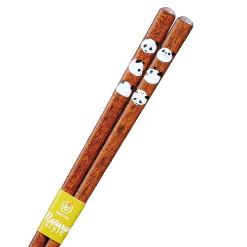 Certainly! Heres an optimized version of the product title with modifiers:

Eco-Friendly Bamboo Panda Chopsticks - Durable Reusable Utensils for Dining

This version includes descriptive modifiers that highlight the products sustainability and usability.