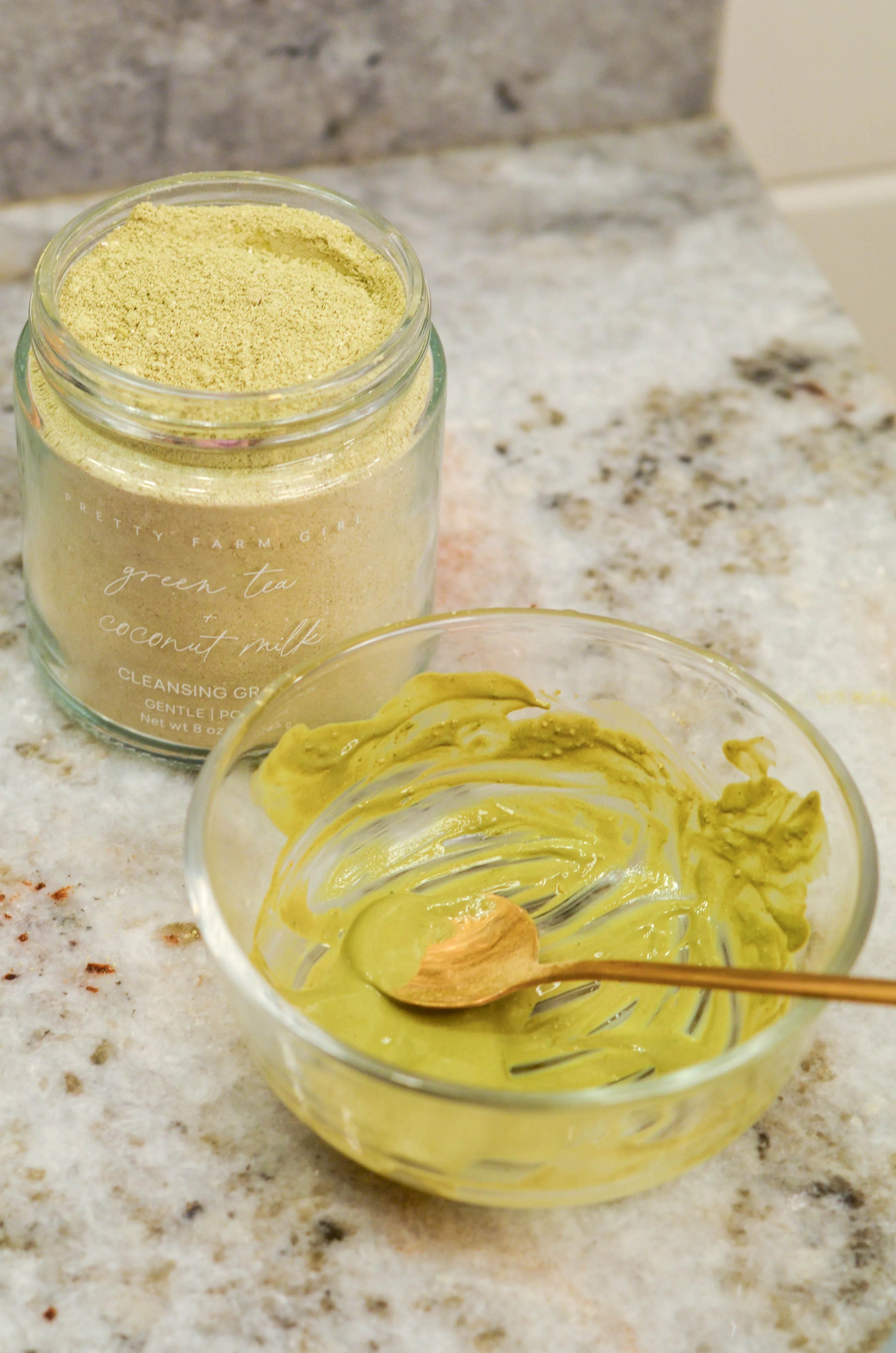 Green Tea   Coconut Milk Facial Cleansing Grains